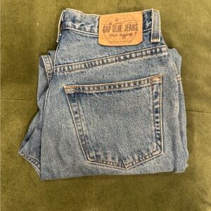 GAP Women's Reverse Fit Ankle Jeans - Classic Blue